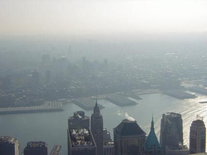 View ESE from WTC (pan 8)<br>Location: <a href="https://www.google.com/maps/search/?api=1&query=40.71101,-74.0131" target="_new">World Trade Centre Outside Observation Deck</a>